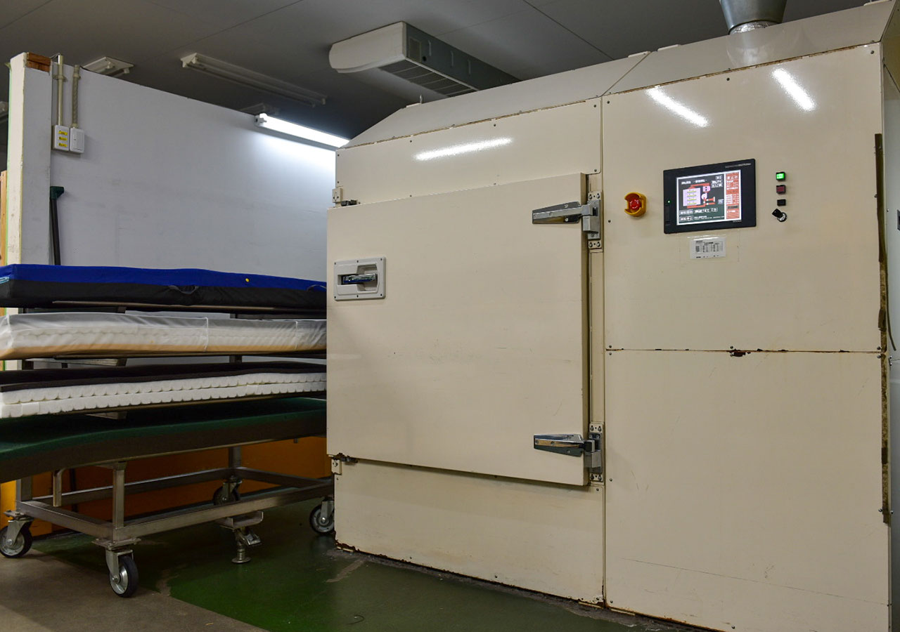 4枚型マットレス乾燥機